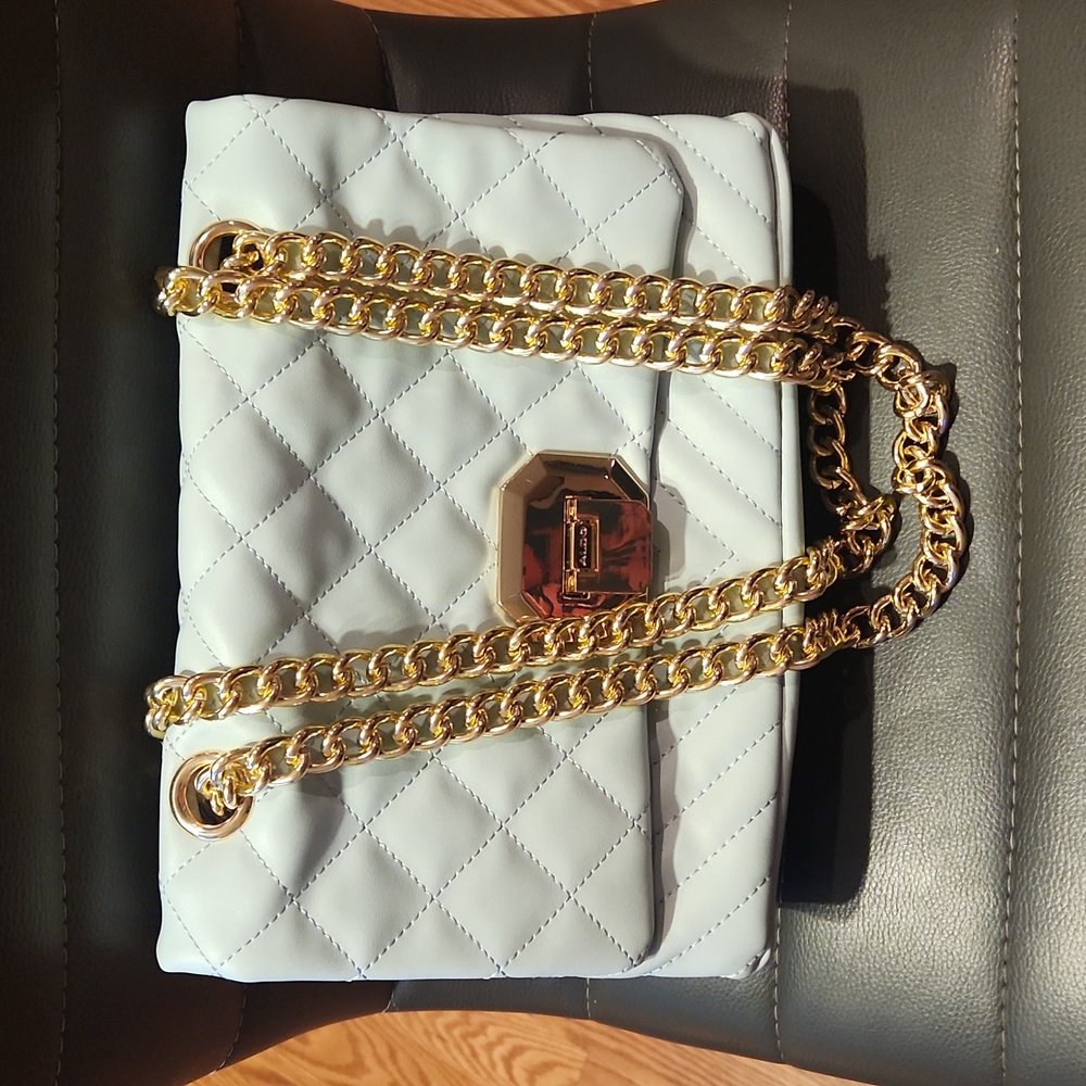 Aldo Menifee powder blue quilted purse
